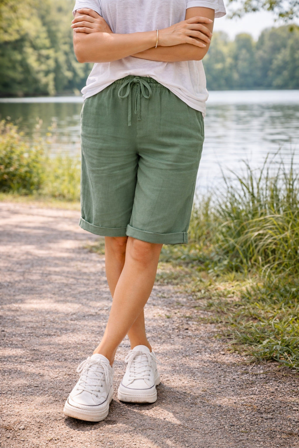 Odalys | Modern Comfortable Knee-Length Cotton Shorts for Everyday