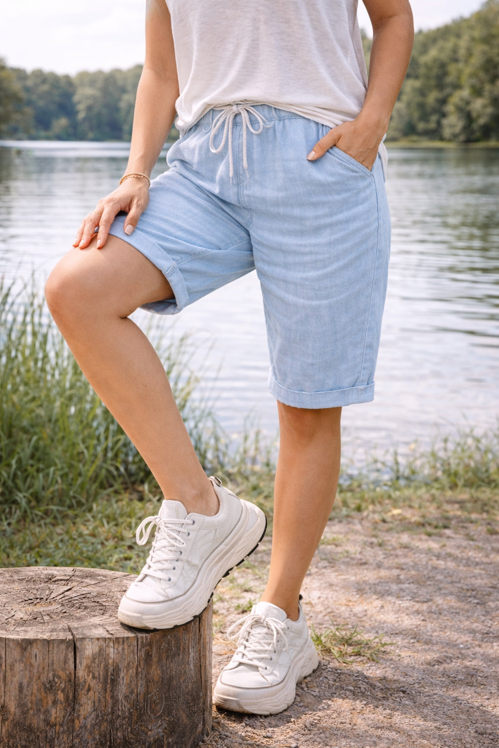 Odalys | Modern Comfortable Knee-Length Cotton Shorts for Everyday